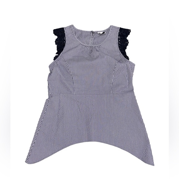 Cabi Tops - CAbi Blue & White Seersucker Sleeveless Top Size M Lace Shoulder Detail